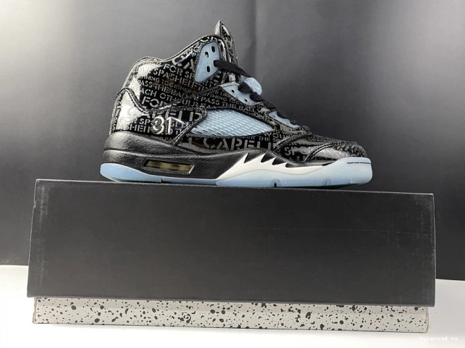 Jordan Retro AIR Doernbecher 633068-010 5 0609